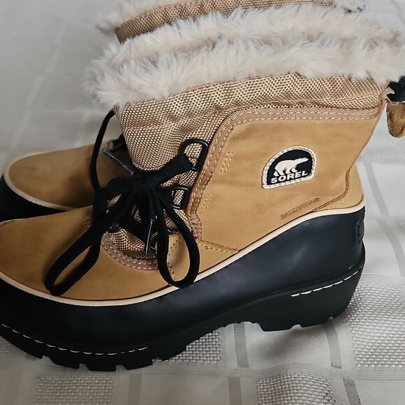 Sorel Kid's Girl Tan Winter Boots - Picture 5 of 16